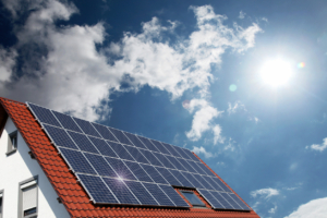 太陽光発電に適した屋根は？